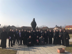 2016-12-80-001v 2016-12-80-001v