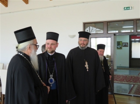 2016-12-81-011v 2016-12-81-011v