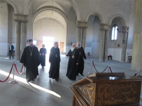 2016-12-81-040v 2016-12-81-040v