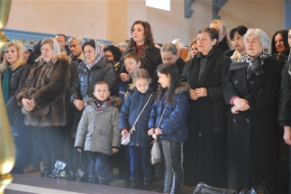 2016-12-82-045v 2016-12-82-045v