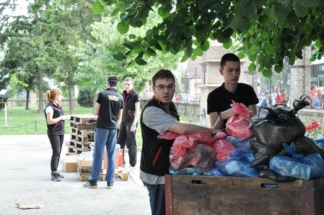 10418342_10204042735619729_840990006839553846_n