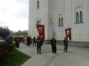 2017-04-011-020v 2017-04-011-020v