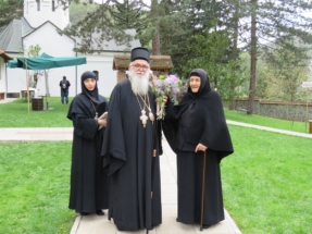 2017-04-07-051v 2017-04-07-051v