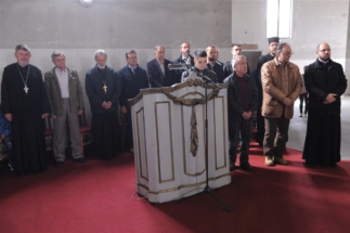 2017-04-17-049v 2017-04-17-049v