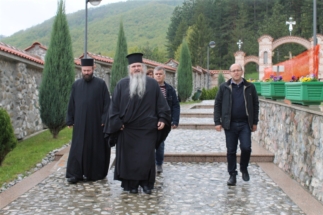 2017-04-20-042v 2017-04-20-042v