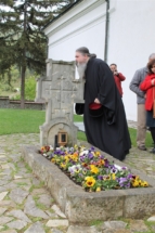 2017-04-20-050v 2017-04-20-050v