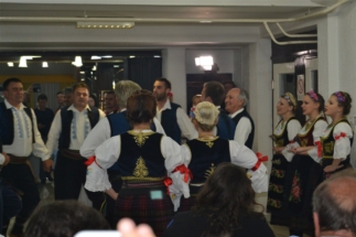 2017-04-20-203v 2017-04-20-203v