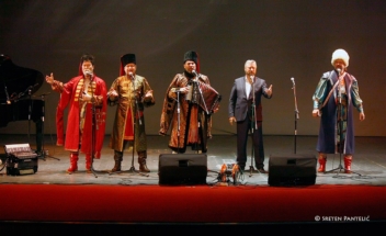 2017-04-24-023v 2017-04-24-023v