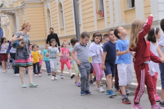 2017-06-05-061v 2017-06-05-061v