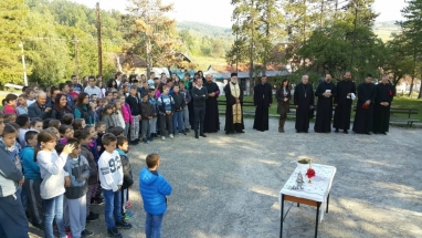 IMG-1990d8c730371a5a7bfd823a7e88a3d8-V IMG-1990d8c730371a5a7bfd823a7e88a3d8-V