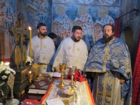 2017-12-04-011 2017-12-04-011