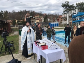 IMG-80d951c39217cb46c18c686d6d00713b-V IMG-80d951c39217cb46c18c686d6d00713b-V