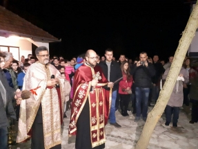 IMG-e7f9a76997ff364e836209ee932c3695-V IMG-e7f9a76997ff364e836209ee932c3695-V