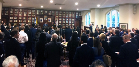 img_2279_39416401584_o