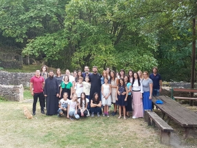 IMG-981f3bed3590dc670e16496174012772-V