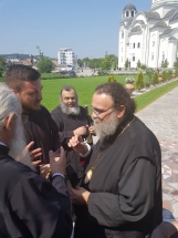 IMG-b6ed0916139191a2f0f3dcc54fcb3c34-V IMG-b6ed0916139191a2f0f3dcc54fcb3c34-V