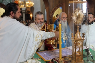 2018-09-09-032 2018-09-09-032