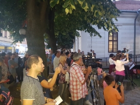 2018-09-11-013 2018-09-11-013