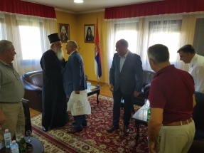 2018-09-19-015 2018-09-19-015