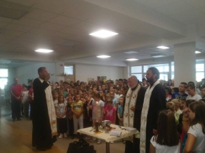 41303871_1927699557534889_1928189154806464512_n