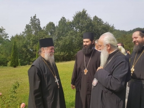 IMG-1e8c6d8a130f0d416b62170f052bb358-V IMG-1e8c6d8a130f0d416b62170f052bb358-V