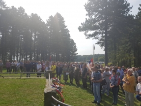 IMG-7b71da80a5167393c0e329c722686c53-V IMG-7b71da80a5167393c0e329c722686c53-V