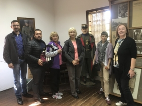 160220A8-42B2-45DC-A2D5-ECAFDC831BFD