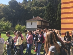 7B517F3B-F2DD-4DC0-B491-6B206207EA1E