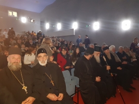 20181130_191842 20181130_191842