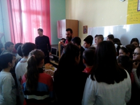 0-02-05-f16d91f20081746969ebe959dab0227591cfad8b9578331901d4a3792fb590d0_bed650ff