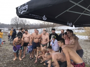 IMG-9abccdd9a8bfac94660a49a72c8c42ac-V