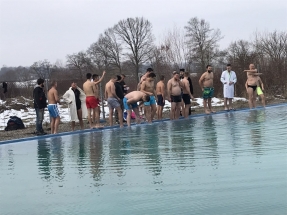 IMG-a6c9c2f075b4b07d00edf1bd2f32a862-V