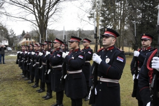 IMG-2319a6fc65da12e5a1f900c079226277-V