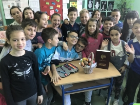 8E8291FF-3546-4572-9AF7-3F95BEA89466