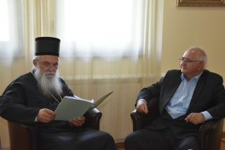 IMG-3ecaee3cc2e786a77d29aa8f06c269a7-V IMG-3ecaee3cc2e786a77d29aa8f06c269a7-V