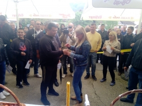 IMG-73e6a932f47ae1eb41b977d0e0f95c92-V IMG-73e6a932f47ae1eb41b977d0e0f95c92-V