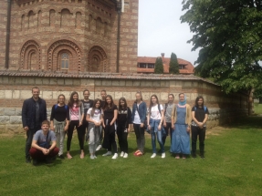 0-02-04-6355ecc51a64c85aacc001eb6e5956a8b3567382fc77ffd6208200370e0a6bf8_8479df5