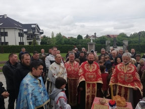 IMG-87ad46548d1e0395bd9b7942404ccf11-V IMG-87ad46548d1e0395bd9b7942404ccf11-V