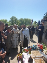 IMG-bbabe598bb376cccd681fd11be52113c-V