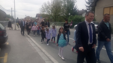 IMG-f02c2731466109c7ca140ea4a4fc4abd-V IMG-f02c2731466109c7ca140ea4a4fc4abd-V