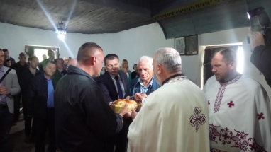 IMG-f57b9d3ec9ab6bcb3b5ab78ff5565461-V IMG-f57b9d3ec9ab6bcb3b5ab78ff5565461-V