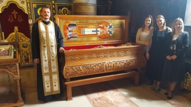 img-1336b0906f7c2a4c93a69fb67d567d0c-v_46975856485_o