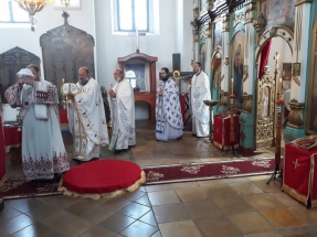 14811DEF-0891-4B9B-B811-EA796FBEED39