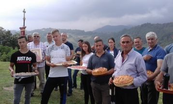 IMG-a4a741bc643a5acae2adff0703f1df9c-V IMG-a4a741bc643a5acae2adff0703f1df9c-V