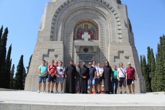 IMG-e14af59eb9930bdcb2b3bb8b24353257-V IMG-e14af59eb9930bdcb2b3bb8b24353257-V