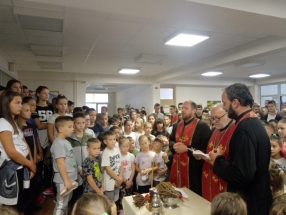 IMG-f1ecae5d7d1097f2abcf5ec706883893-V