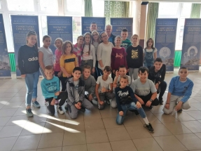 received_425637601452402