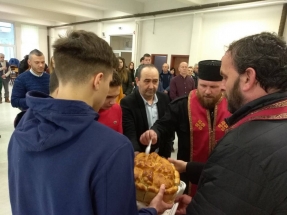 IMG-a1f40cb4e8e9147ceb312c93fbb2edf4-V