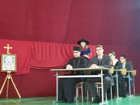 IMG-c86271d9acb2862726399bb1ecad68de-V IMG-c86271d9acb2862726399bb1ecad68de-V