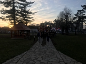 12EF7372-DCFE-49F0-A1C6-7A552DF63F1D